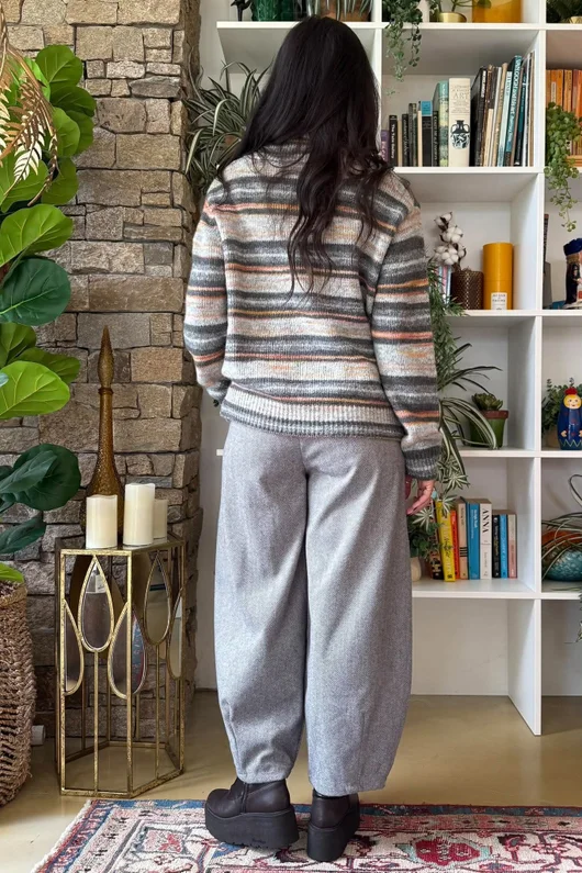 Braemar Stripey Knit Greys